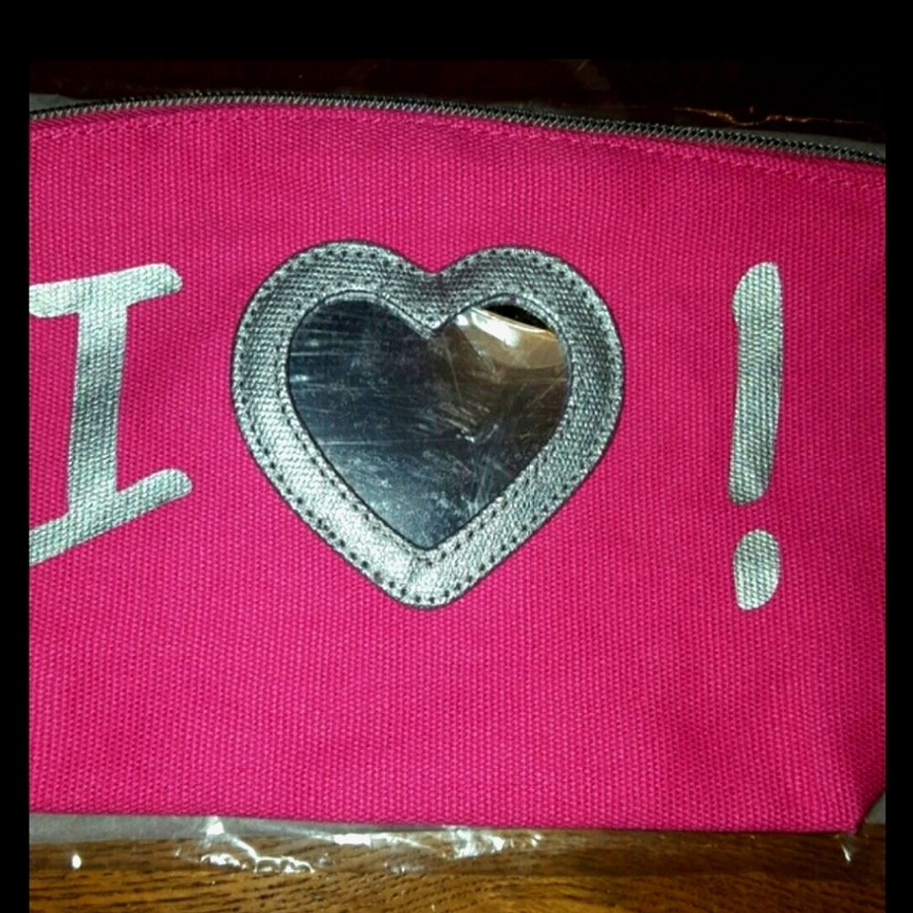 Avon Sweetheart 💞Limited Edition Mirror Heart Bag